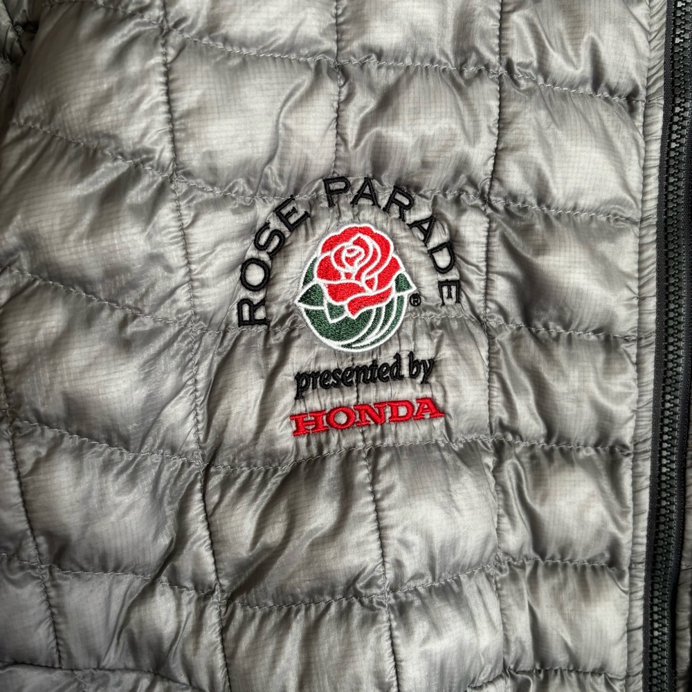 The North Face Silver ThermoBall Trekker Jacket - Rose Parade XL - Picture 3 of 6